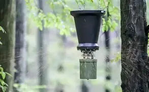 EUROHUNT set -  podávač + kontajner